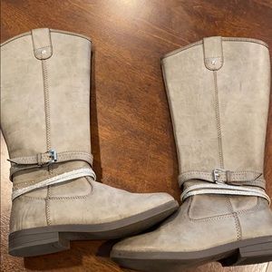 Girls tall boots
